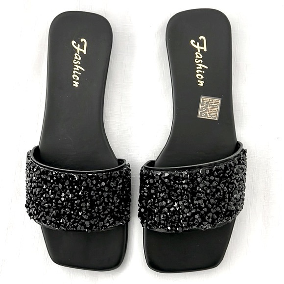 Black Textured Slip~Ons~ Slides / Dress Up or Down / Perfect For Summer - Picture 6 of 9